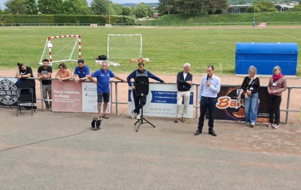 Du stade vers l'emploi